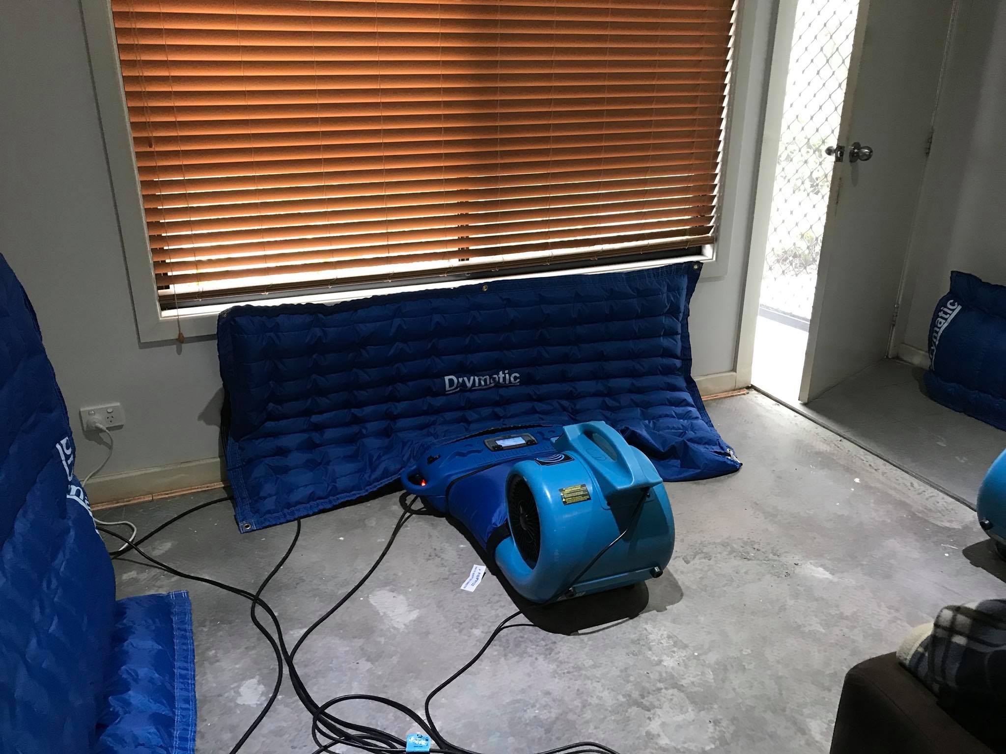 DBK DRYMATIC - Wall Heat Drying System, #FGPH154, Small Wall Mat Kit drying under a window