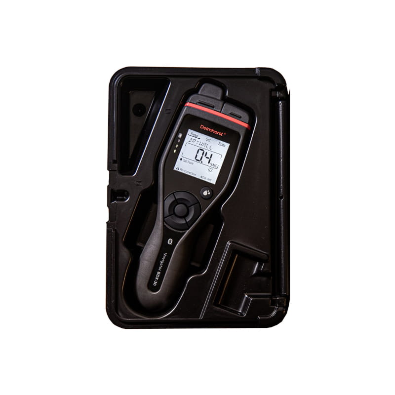 view of delmhorst bdx 30 inside case