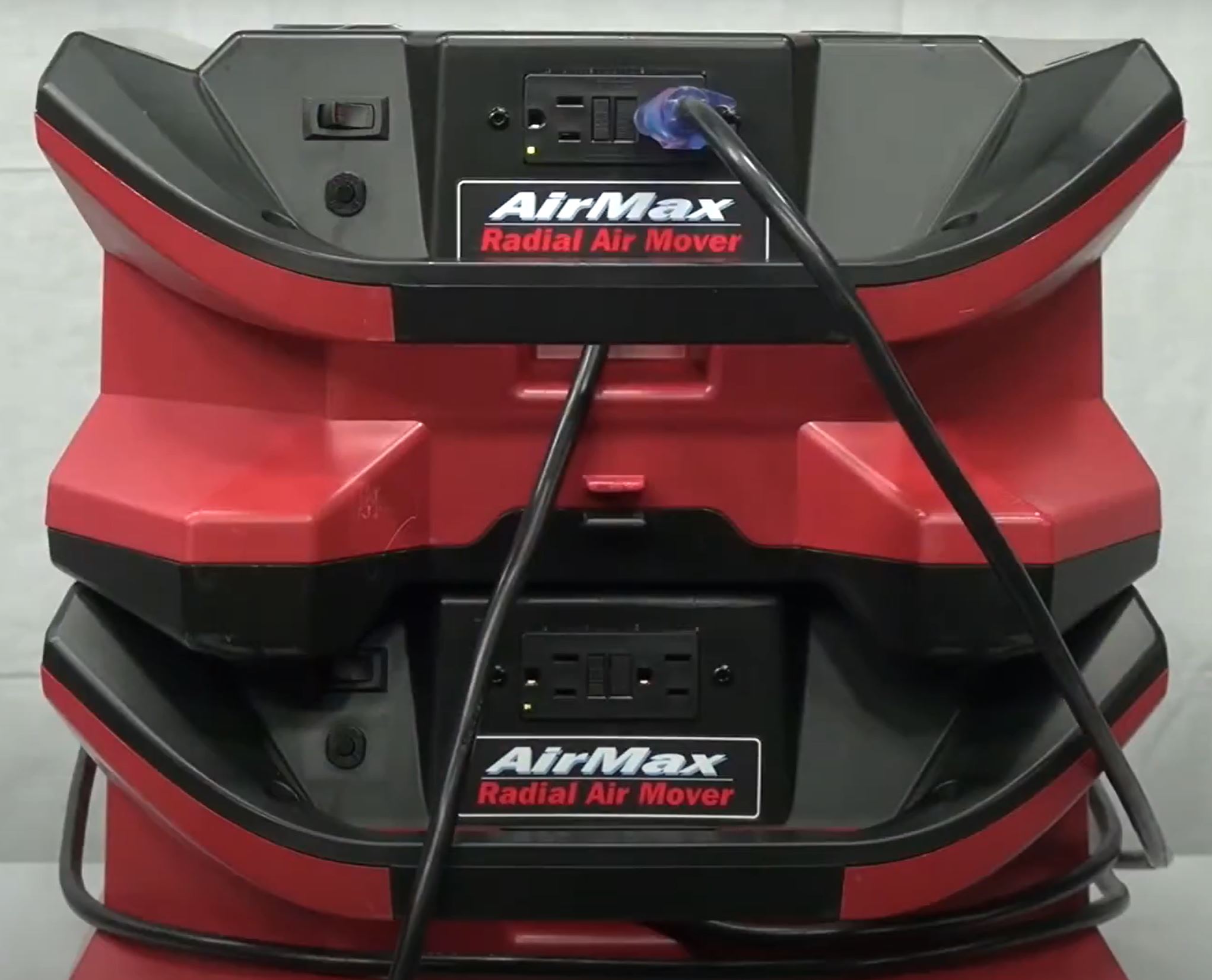 Phoenix AirMAX Radial Air Mover view showing gfci outlets
