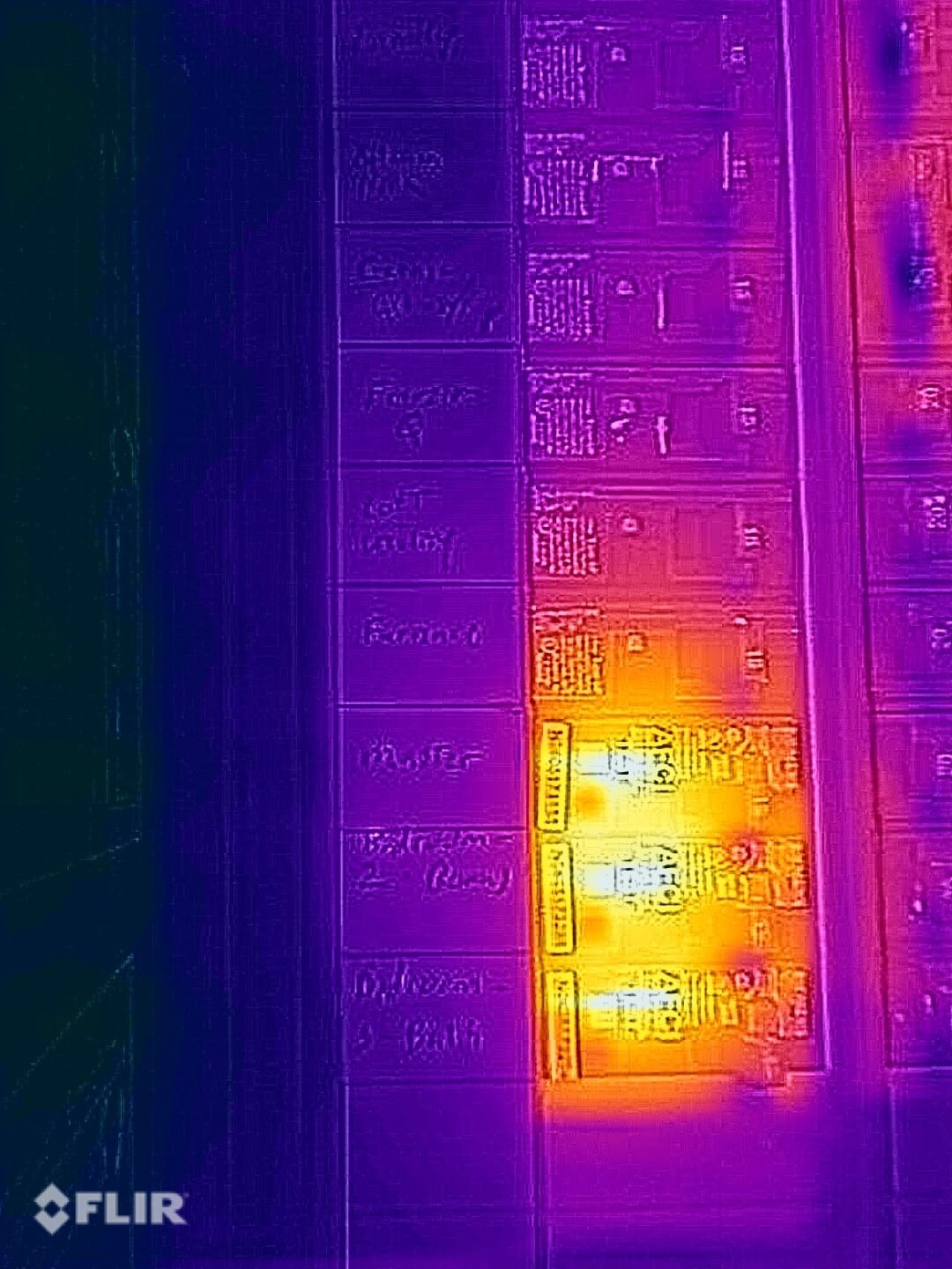 flir one edge pro electrical box image