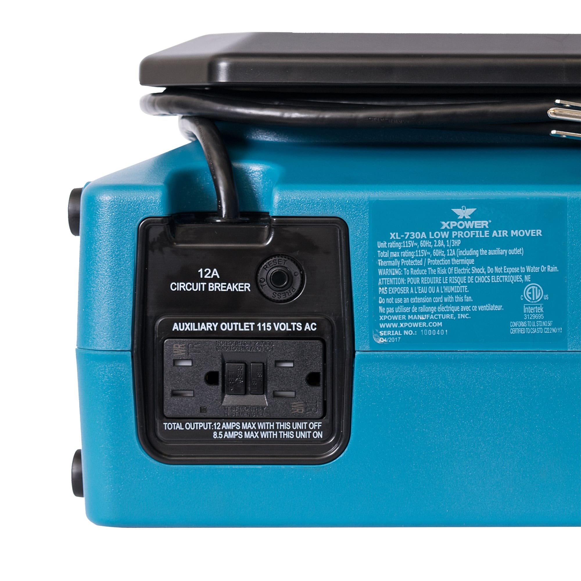 up close view of the daisy chain outlets on xpower xl 730a air mover