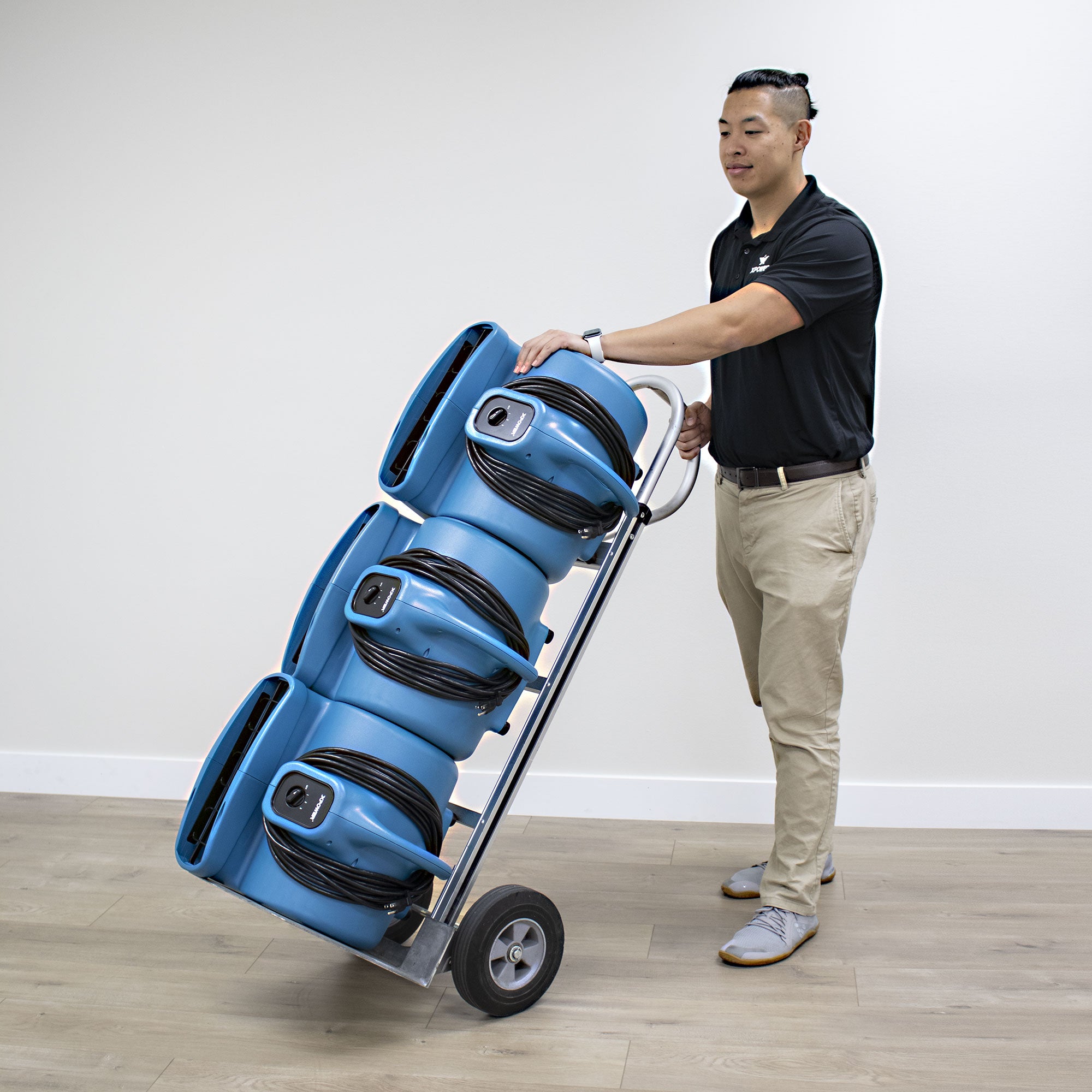 XPOWER X-600A 1/3 HP Air Mover with Daisy Chain in blue stackable view